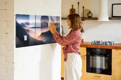Hegycsúcsok táj mintás fali mágneses tábla