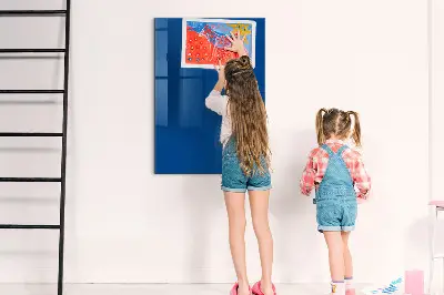 Kék fali üzenőtábla