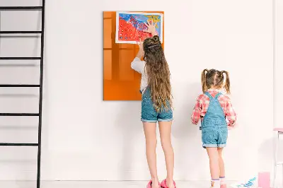 Mágneses fali tábla narancssárga színben