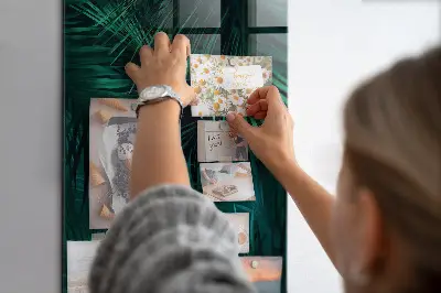 Trópusi levelek mintás mágneses fali tábla