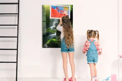 Mágneses fali tábla vízesés és sziklák mintával