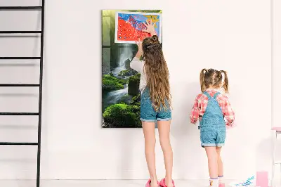 Mágneses fali tábla vízesés és sziklák mintával