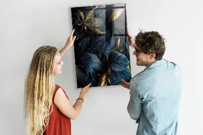 Mágneses fali tábla sötét virágos mintával