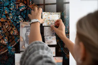 Dekoratív mandala mintás fali üzenőtábla