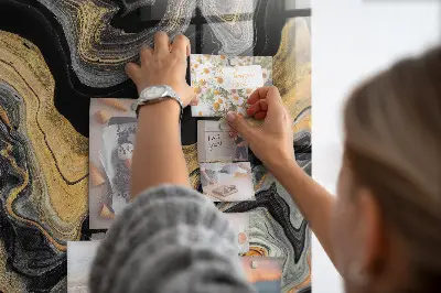 Absztrakciós foltok mintájú fali mágneses tábla