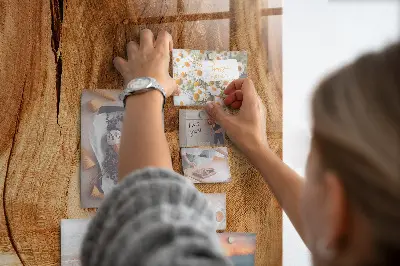 Mágneses fali tábla természetes fa kivitelben