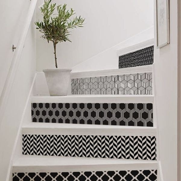 Fekete-fehér lépcső matricák 