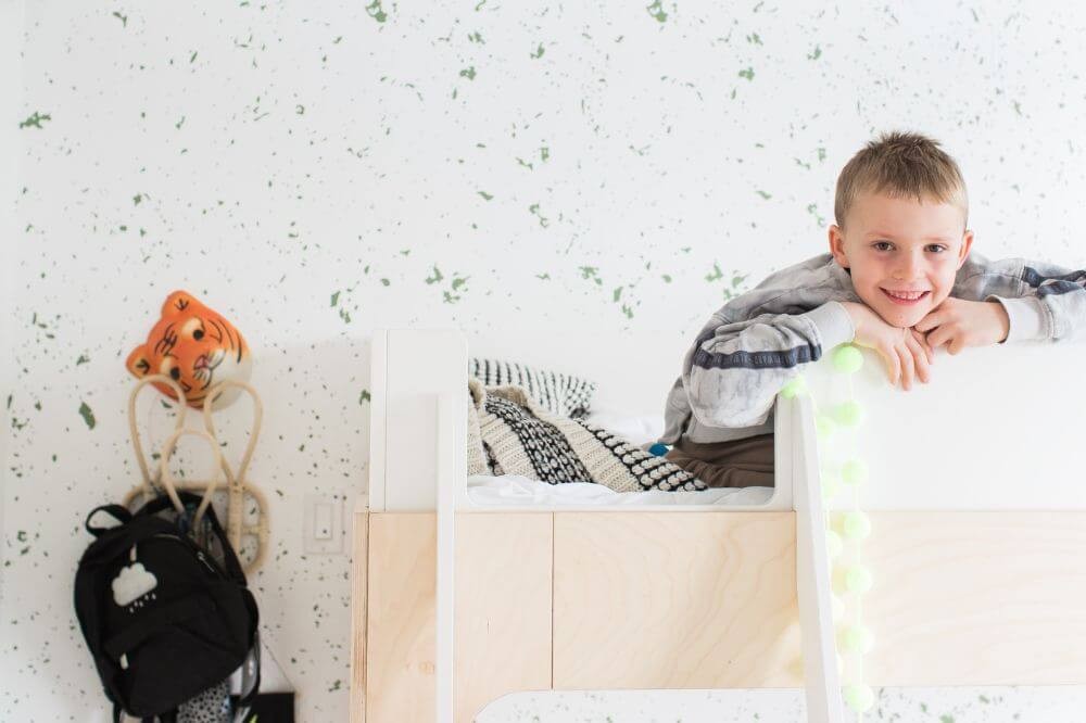 Hogyan kell berendezni egy szobát két gyermek számára